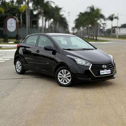 HYUNDAI HB20 1.0 COMFORT PLUS 12V FLEX 4P MANUAL